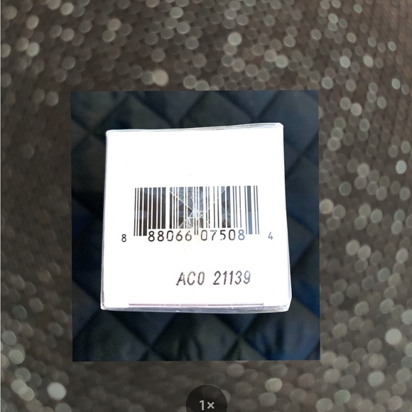 Tom Ford
Soleil Blanc Eau de Parfum Fragrance - Picture 3 of 3